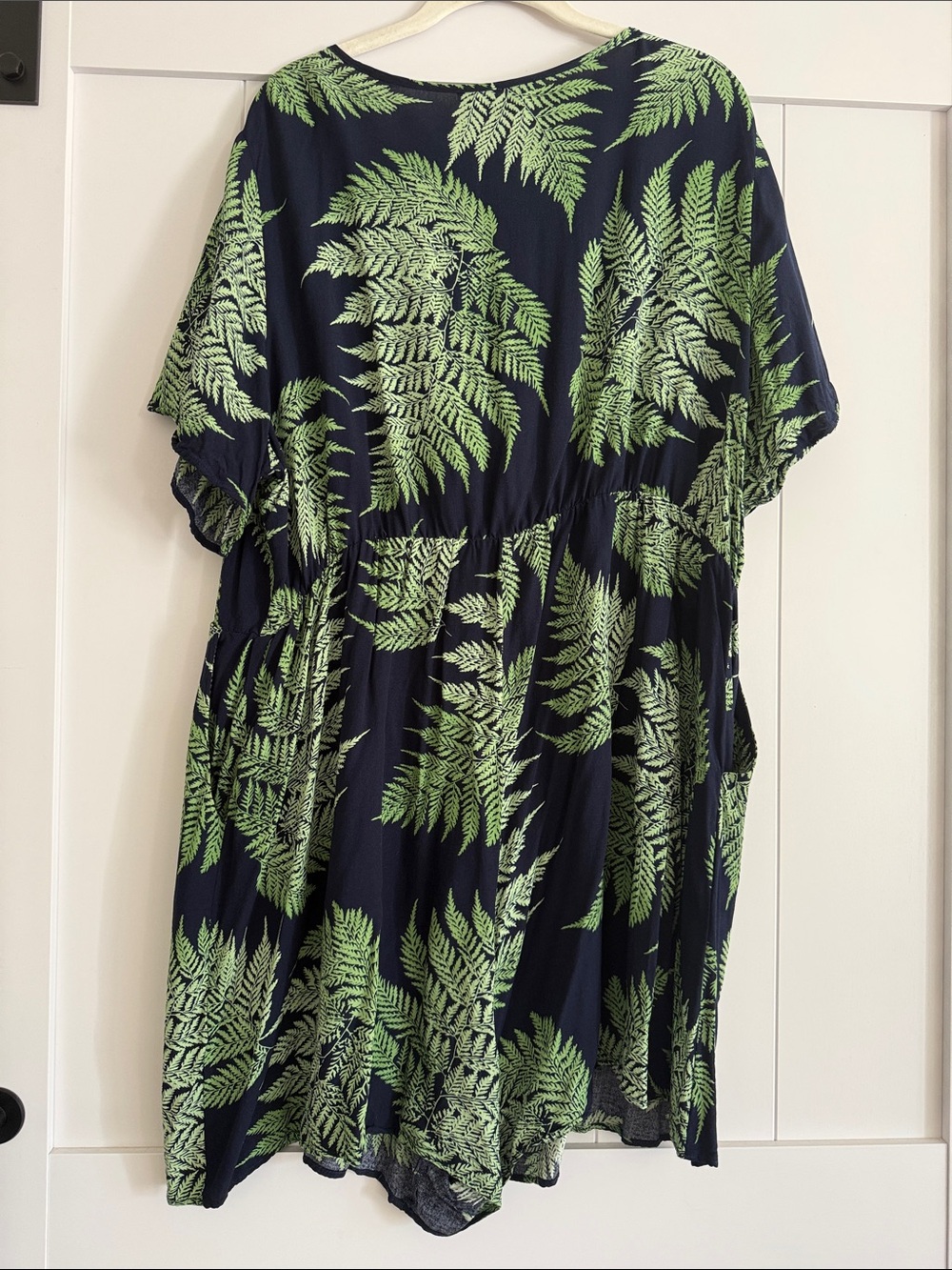 Navy & Green Fern Print V-Neck Short Jumpsuit - Picture 6 of 6